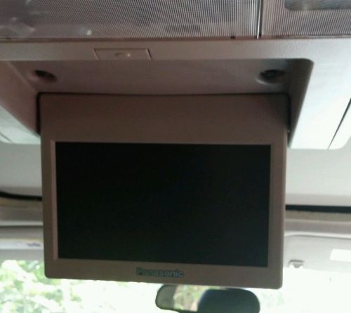 2014 escalade overhead tv w/ headphones and remote