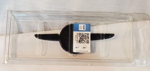 1997 FORD THUNDERBIRD LIMITED EDITION RED FENDER EMBLEM OEM 4'', US $34.99, image 3