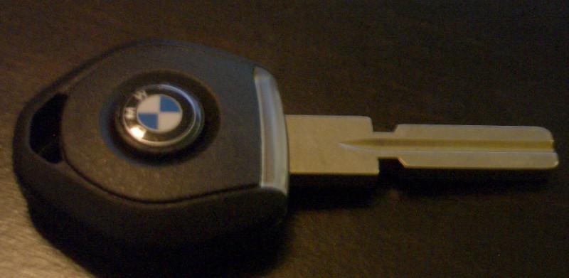 Bmw 3, 5, 7, z3 1996-2001 uncut transponder key blank w/ light - new oem