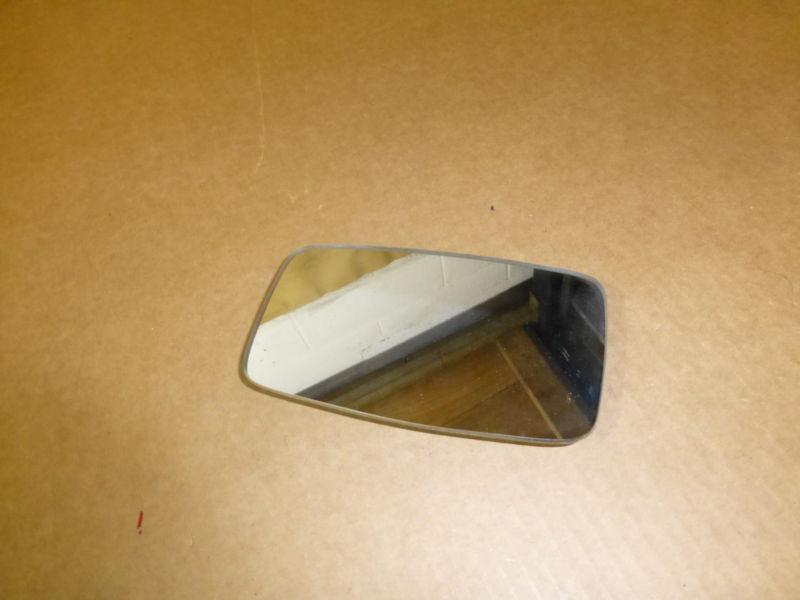 Sell PORSCHE 944 924 SIDE MIRROR HEATED GLASS PUSH IN TYPE in Pacoima
