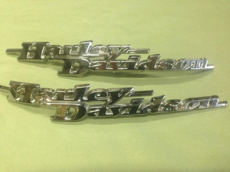 Sell CHROME HARLEY DAVIDSON TOURING FUEL GAS TANK EMBLEMS 9713 AND