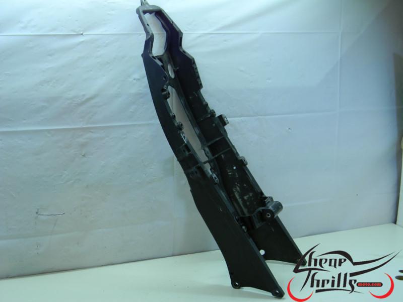08-13 r6 yamaha yzf-r6 subframe sub frame