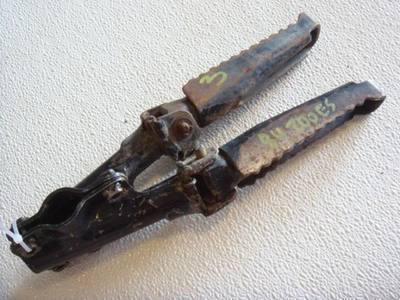 Honda atc200 atc 200 200e 200es 200s footpegs pegs set