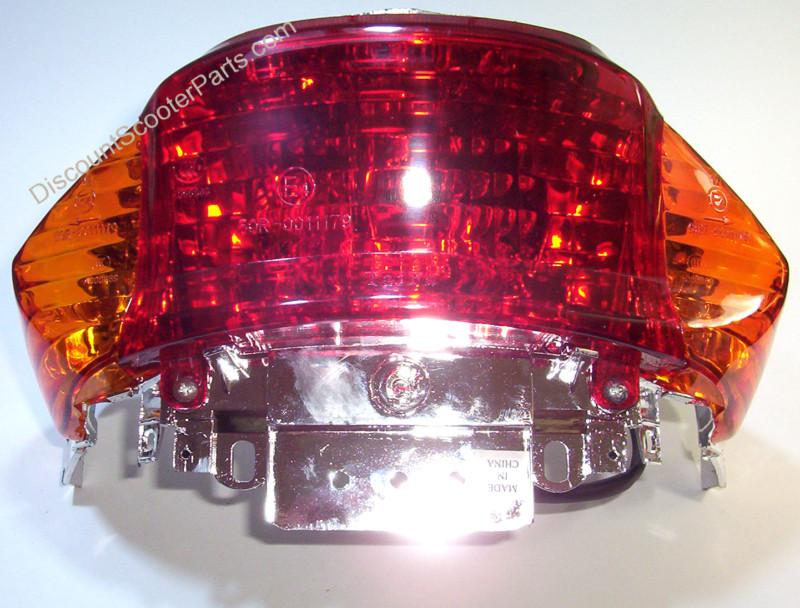 Scooter tail light assembly with bulbs -  free fast shipping