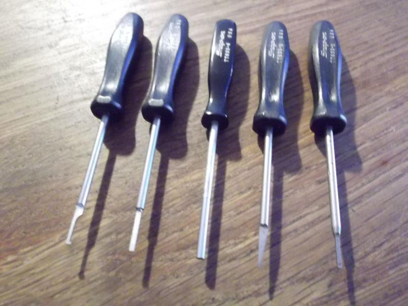 Sell Snap On Tools TT600 Set For Wire Terminal Servicing in Redondo