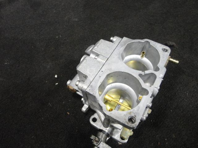 Bottom carburetor assy #828272a15 mercury/mariner 1996-1998 200hp  outboard(311)