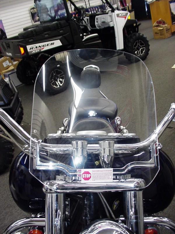 Boss hoss 16 x 16 clear motorcycle windshield with brackets 