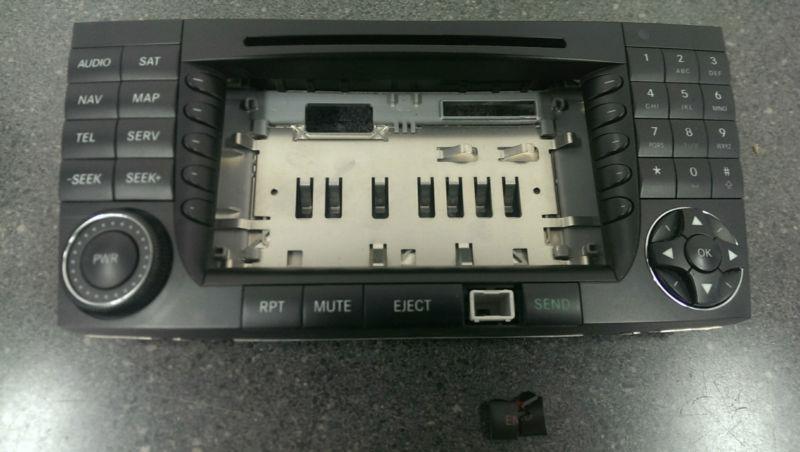 Mercedes benz radio faceplate with buttons 