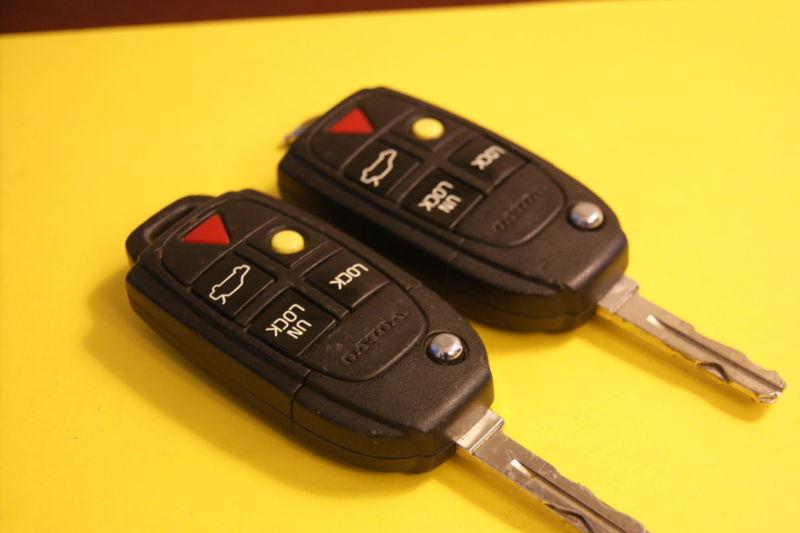 LOT OF 2 VOLVO S60 S80 XC90 V70 XC70 FLIP KEY KEYLESS REMOTE FOB LQNP2T-APU, US $59.99, image 3
