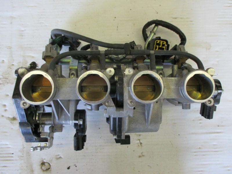 Sell 200820012 YAMAHA YZF R6 CARBURETOR CARBURETORS CARB CARBS