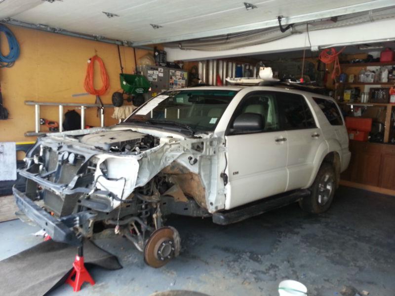 Sell 2009 toyota 4runner passenger rear door in Schaumburg, Illinois