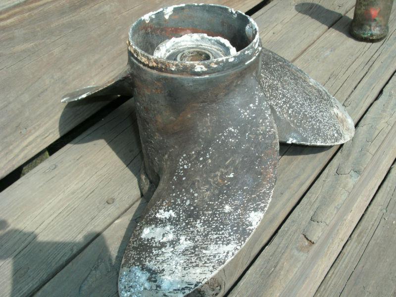Johnson/Evinrude/OMC Boat Propeller 15x17 391200, US $20.00, image 2