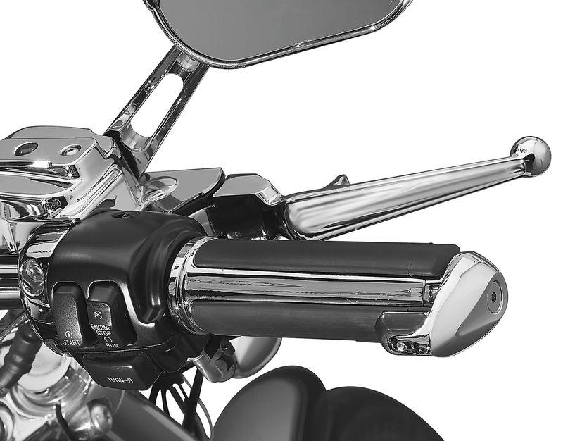 Kuryakyn pilot grips with throttle boss 6204