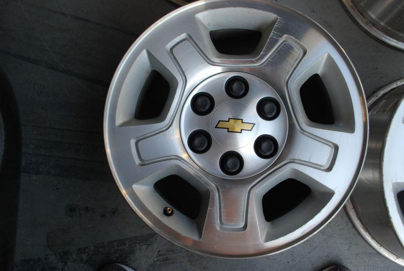 17" chevrolet silverado tahoe suburban truck suv 4x4 chevy  5295 w/ center cap