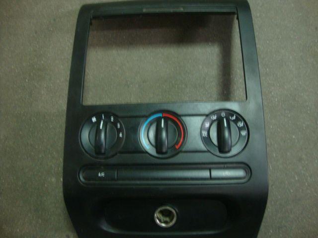 Heater a/c control ford pickup f150 series 2005