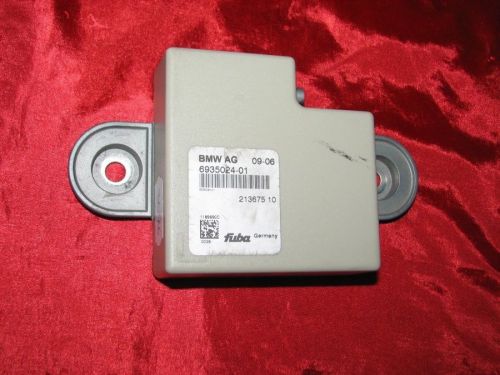 Bmw 1 3 5 6 7 x3 x5 x6 z4'ies back up antenna fm am radio amp signal amplifier