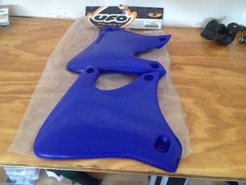 Nos motorcycle yamaha yz250 replacement plastic panel radiator covers, blue
