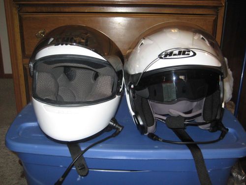 White hjc is-33 x-large white shoei rf-800 x-small w/j&amp;m intercome headsets