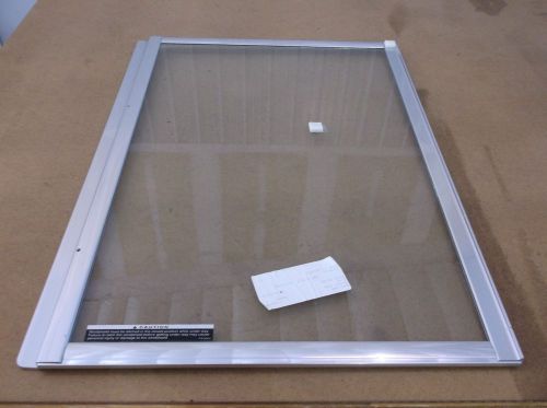 Nos bayliner boat walk thru center windshield 33544-xc 1712096