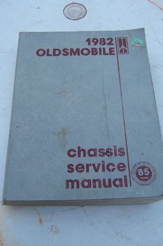 Original vintage 1982 oldsmobile chassis parts service manual