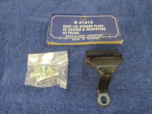 1932 ford coupe  5 window roadster  trunk / deck lid  striker plate  new 716