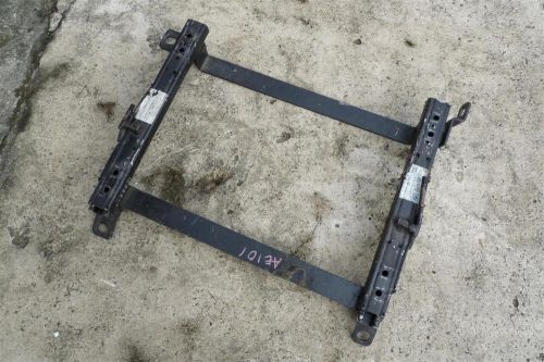 Jdm toyota corolla levin trueno ae100 ae101 ae111 seat rail rh bride recaro