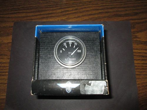 Stewart warner oil pressure gauge 0 - 100