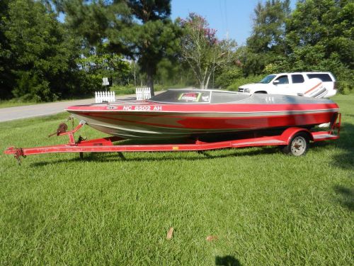 1977 sidewinder ski boat + 140hp johnson + trailer w/paperwork