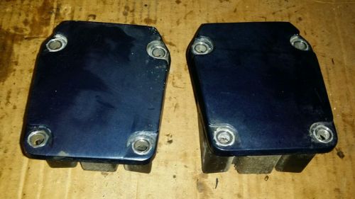 Evinrude johnson omc 110 v4 outboard  lower motor mounts with covers