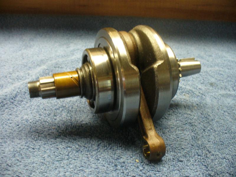 Honda  ct90 trail 1969-71   crank shaft with connecting rod bearings assy. 08053