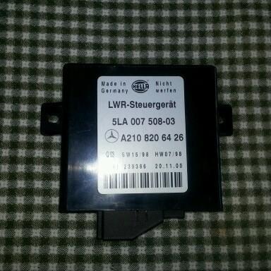 01 mercedes-benz light control module a210 820 64 26
