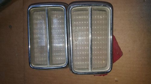 1974 ford mustang grille fog lamps parking lamps!!! pair!! good used!!! 74-78???