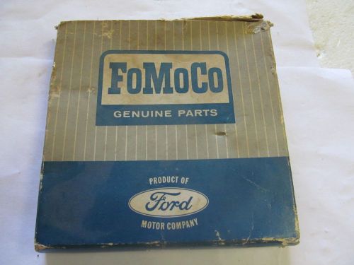 Vintage nos ford timing chain part# code-6268-a, 144, 170, 200, 6 cyl engine.