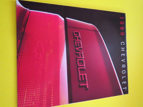 Oem 1989 chevrolet models chevy sales literature brochure l-22