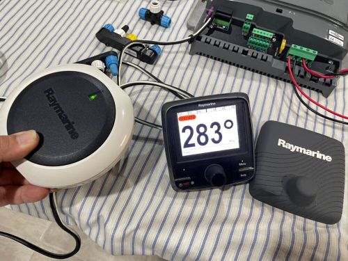 Raymarine Autopilot system complete (ACU-200,P70R,EV-1 COMPASS), US $1,500.00, image 8