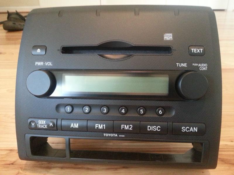 Great oem 2008 (2005-2011 toyota tacoma auto cd am/fm 86120-04111 tuner stereo
