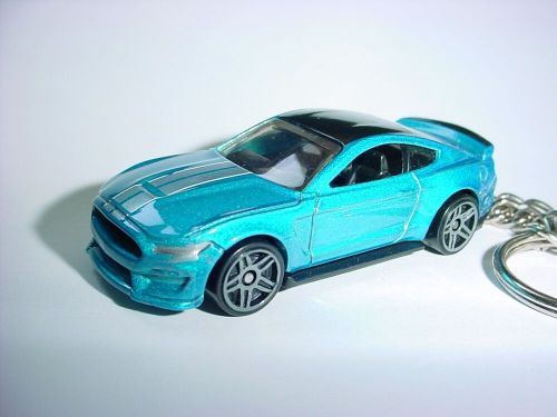 Hot 3d 2015 ford mustang shelby gt350r custom keychain key keyring fun bling 15