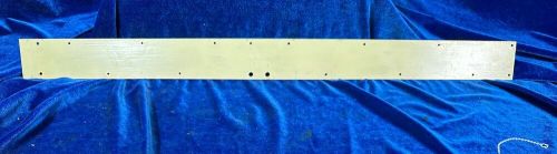 Cessna 172 n seat rail - lh outbrd (no wear) p/n: mc414002-1