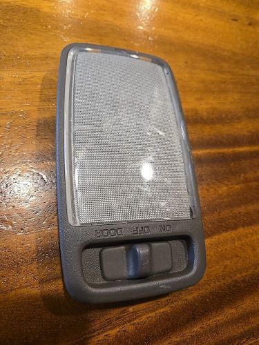 1996-2002 Toyota 4Runner TAN DOME LIGHT OEM used p, US $14.99, image 2