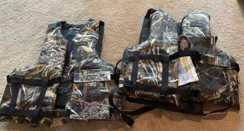 2 New Tag, Onyx Sport Adult Oversize 40-60”Jacket Vests, Camo Absolute Outdoors., US $59.85, image 7