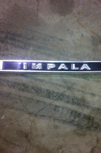 1959 1960 Impala dash emblem