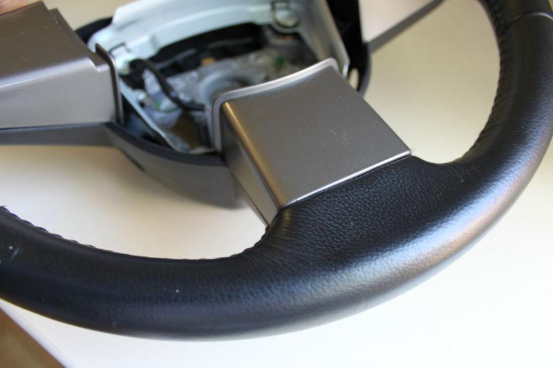 Sell STEERING WHEEL Nissan Altima 2005 2006 Leather, Cruise Controls in