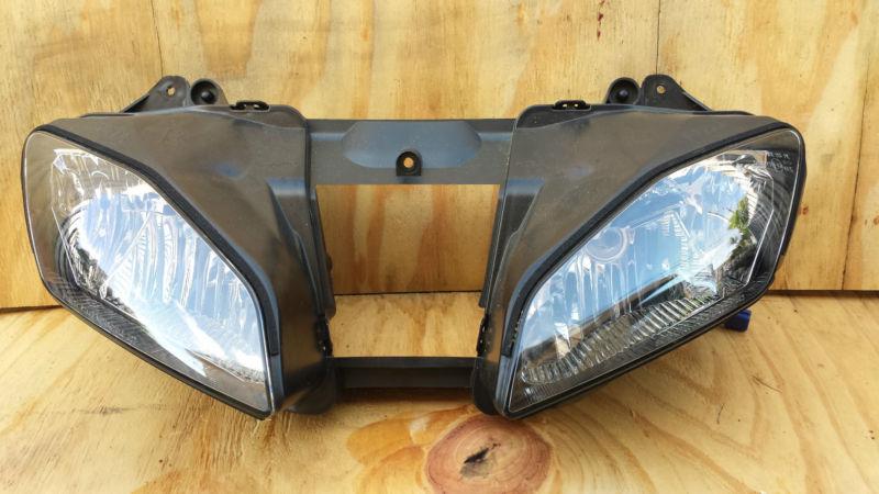 2008 2012 yamaha r6 oem headlight  