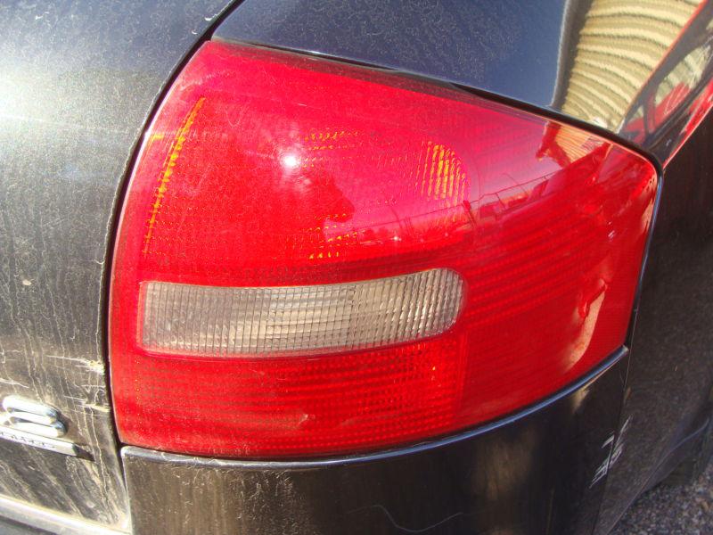 1998-2000 audi a6 c5 right tail light 