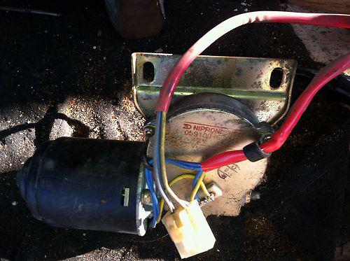 Suzuki samurai windshield wiper motor works great fits all year samurai 86 87 88