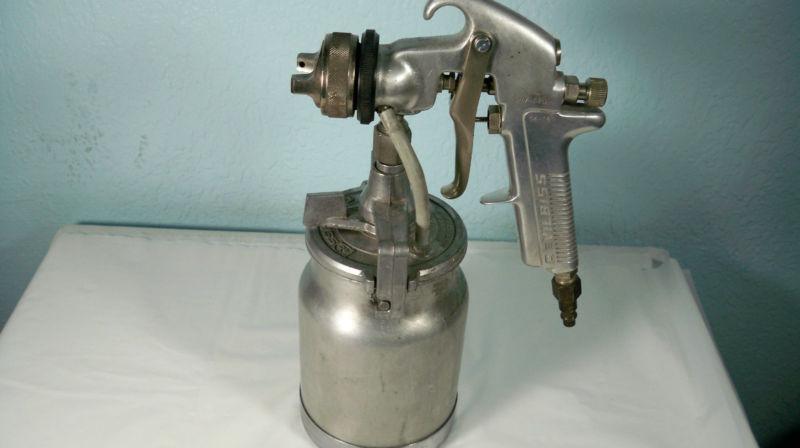 DEVILBISS SPRAY GUN MODEL# JGHV-520 W/CUP , US $110.00, image 2