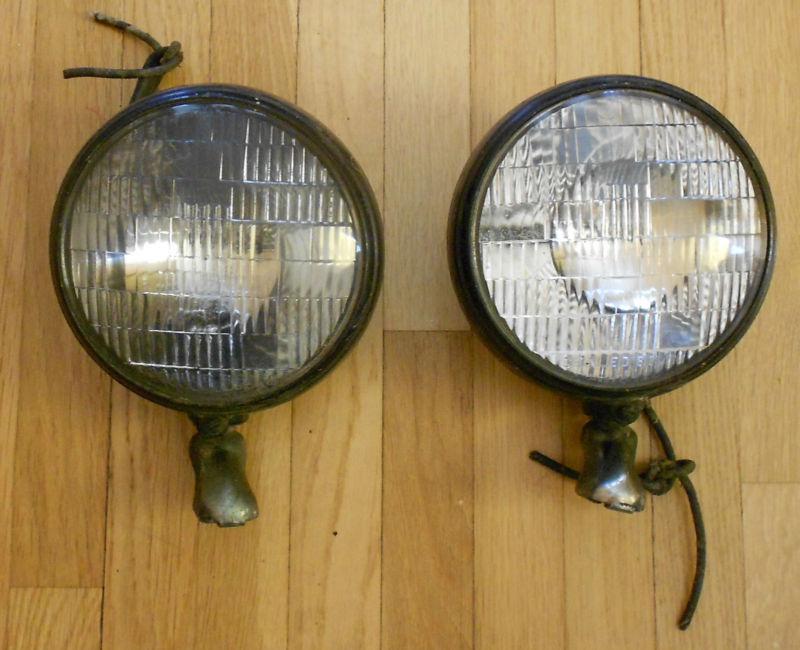 Pair 2 antique auto automotive or truck headlights ge sealed beam - complete