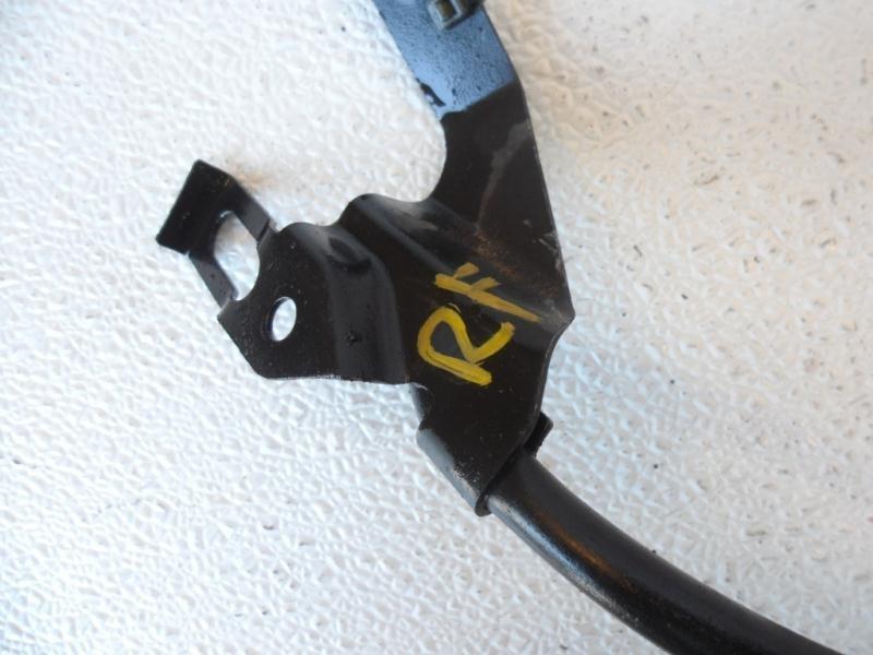 Sell 00 LEXUS GS300 CHASSIS SENSOR 11954 in Sacramento, California, US