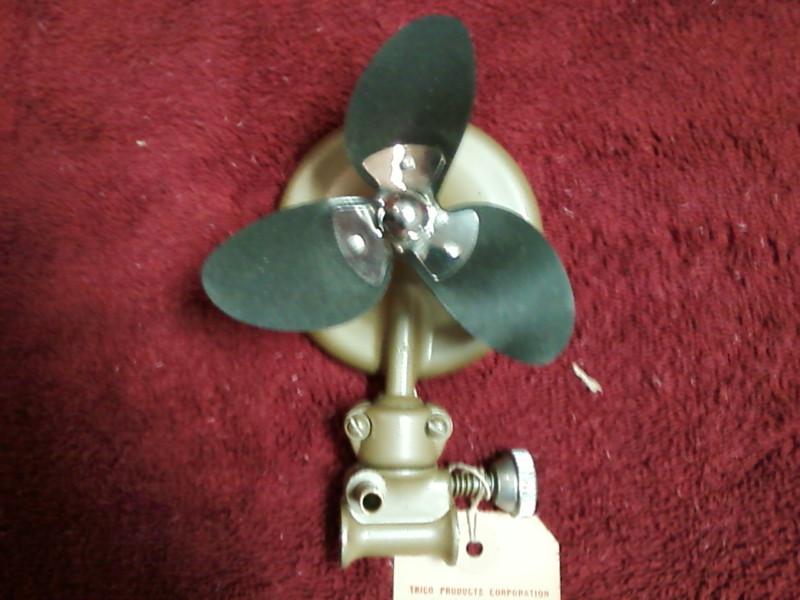 VINTAGE VACUUM TRICO FAN GREAT COLOR NEW IN BOX , US $148.95, image 2