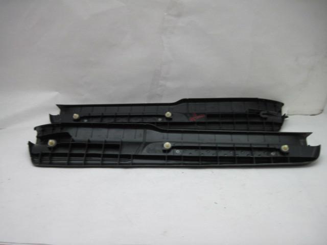 DOOR SILL PLATE 2002 S2000 Pair 535429, US $109.99, image 2